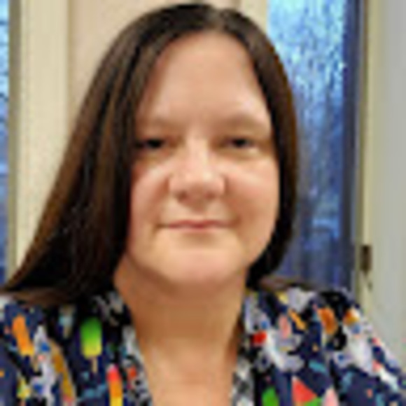 Meet your Posher, Rena - Picture 1 of 1